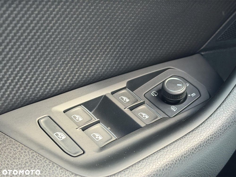 Volkswagen Arteon 2.0 TSI 4Motion R DSG - 26