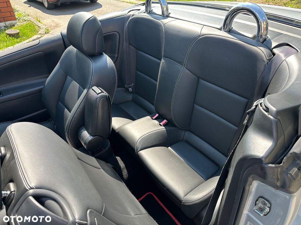Peugeot 207 CC 120 VTi Premium - 17