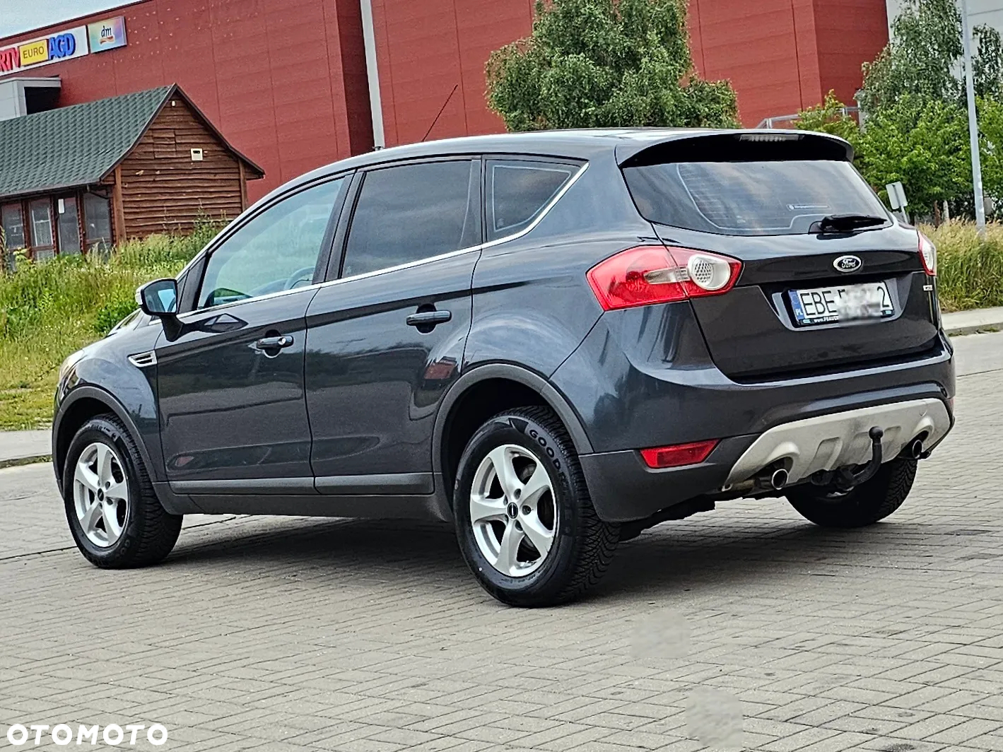 Ford Kuga 2.0 TDCi 4x4 Titanium - 3