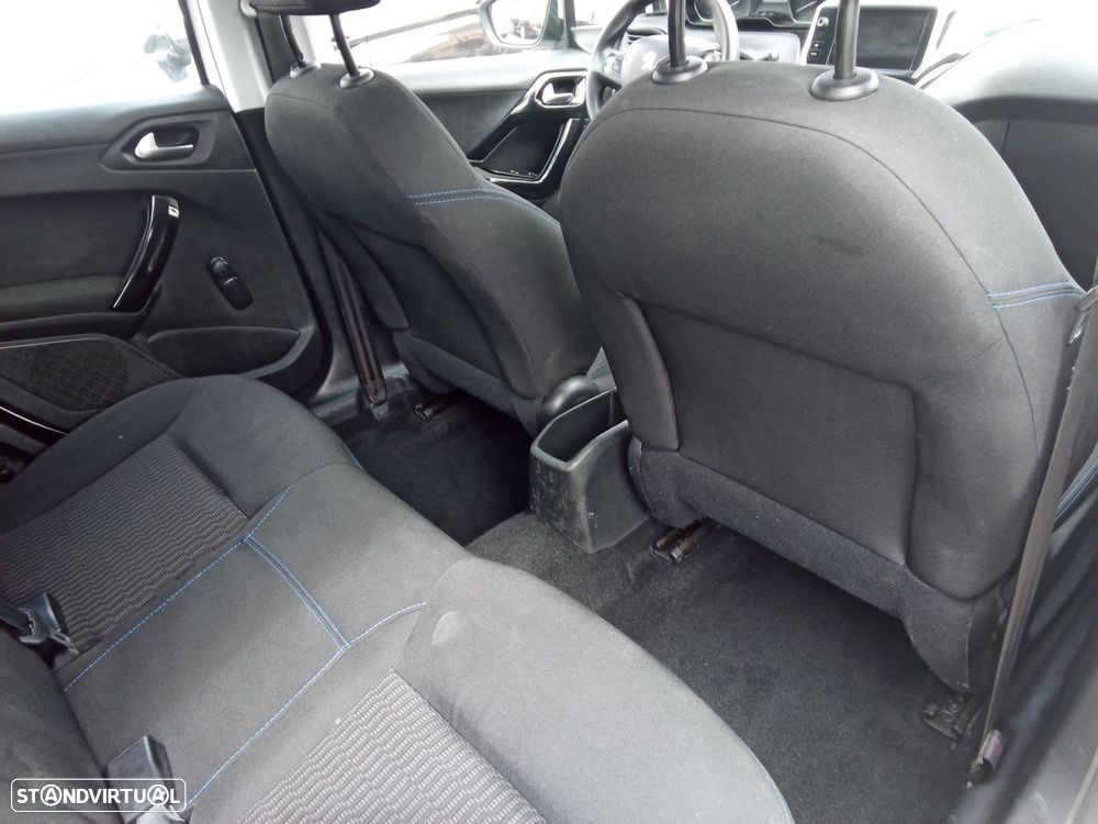 Peugeot 208 1.5 BlueHDi Active - 20