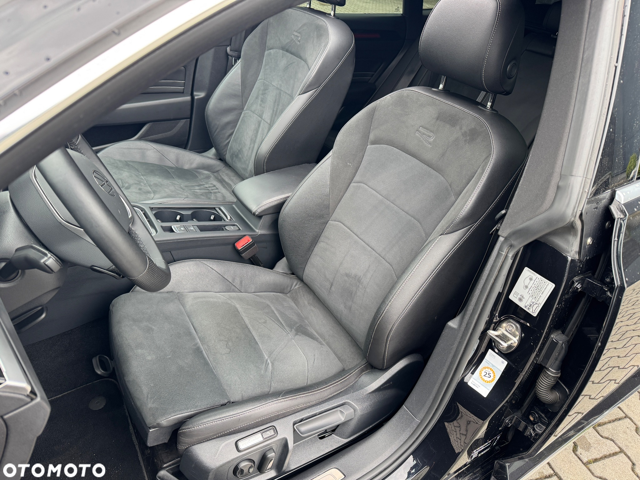 Volkswagen Arteon Shooting Brake 2.0 TDI SCR 4Motion DSG R-Line - 14