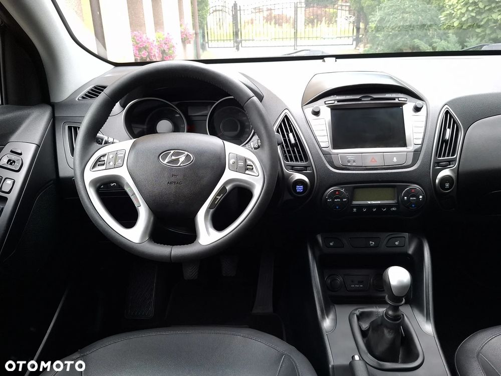 Hyundai ix35 1.7 CRDi 2WD blue Finale Gold - 7