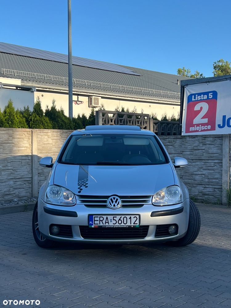 Volkswagen Golf 1.6 FSI Comfortline - 2