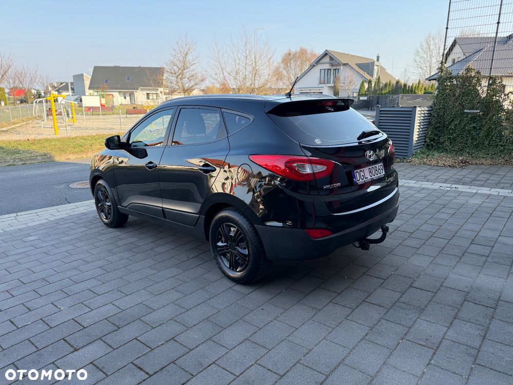 Hyundai ix35 1.6 2WD Fifa World Cup Edition - 11