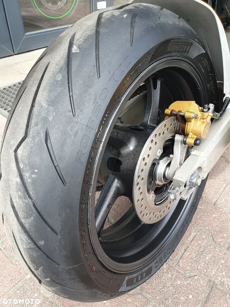 Honda Hornet - 22