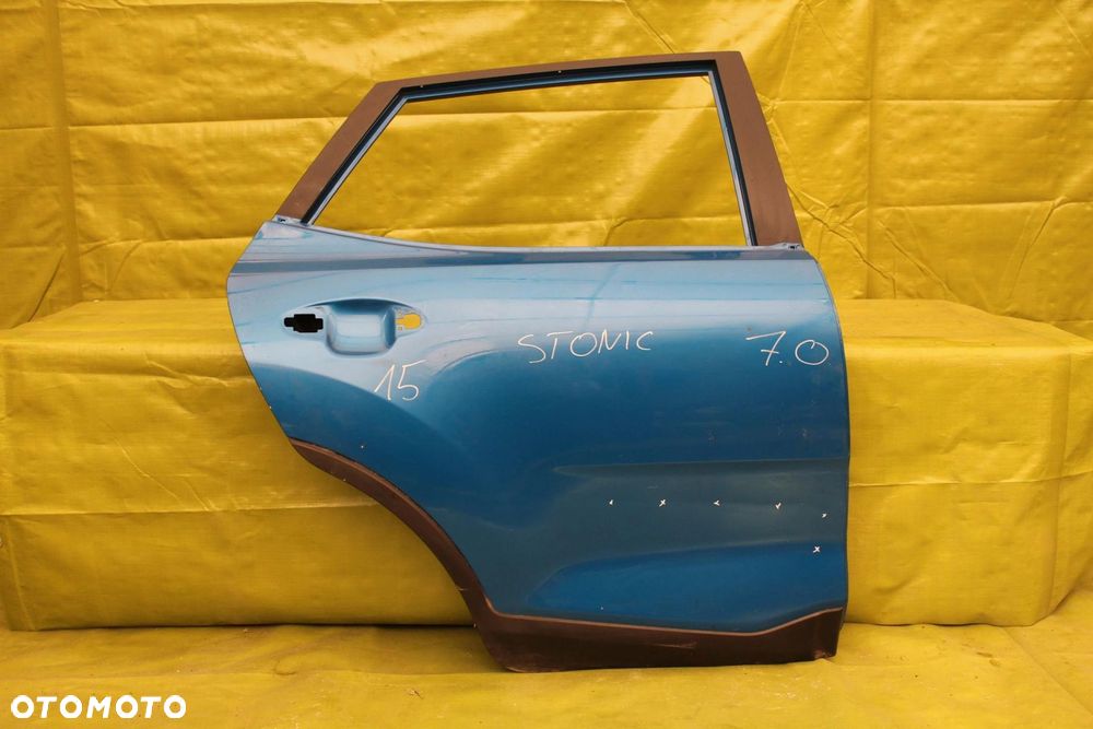 Drzwi Kia Stonic po 2017r. tył prawy