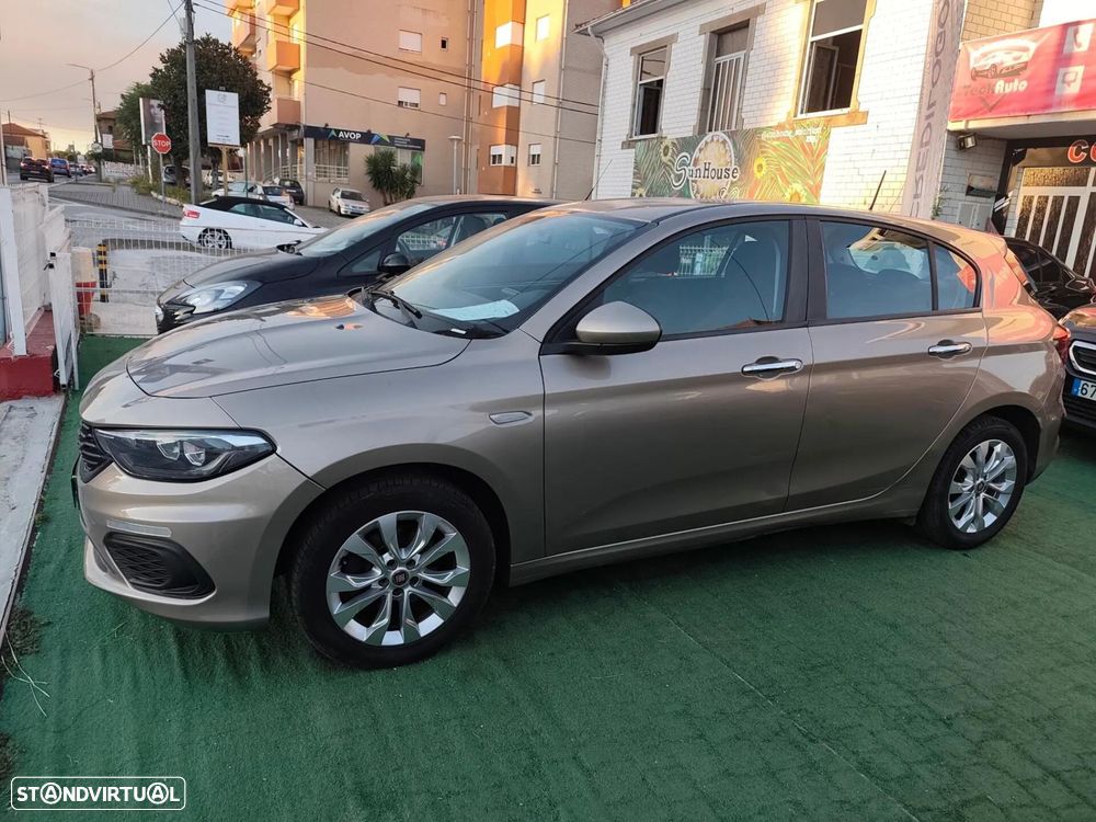 Fiat Tipo 1.3 M-Jet Easy - 4
