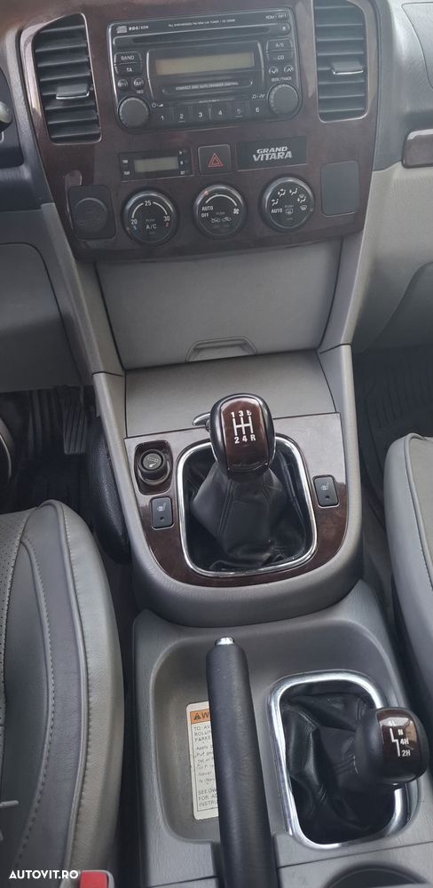 Suzuki Grand Vitara XL-7 2.0 TD - 16
