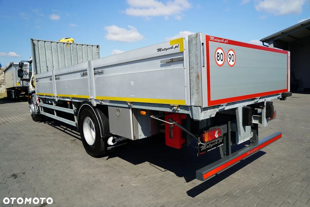 DAF LF 250 / 4X2 / SKRZYNIOWY - 7.30 + HDS HYVA HB 150XE3 / STEROWANIE RADIOWE / ROTATOR / MAX UDŹWIG: 5200 KG / EURO 6 - 17