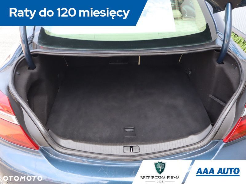 Opel Insignia - 16