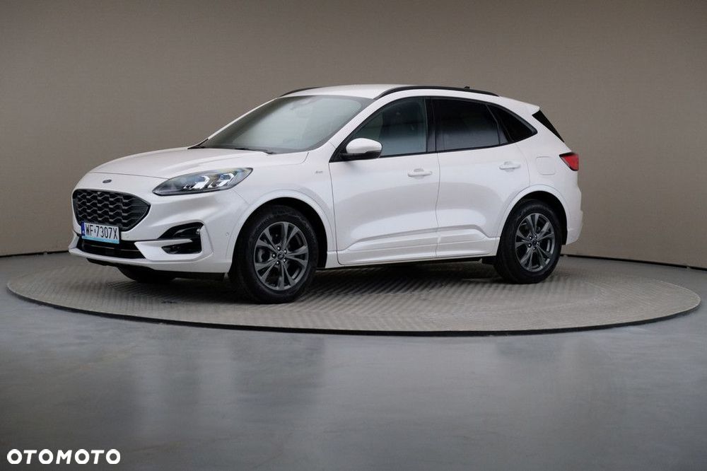 Ford Kuga - 1