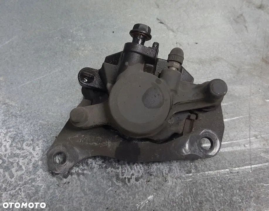 Yamaha N-max 17r ABS zacisk hamulcowy - 1