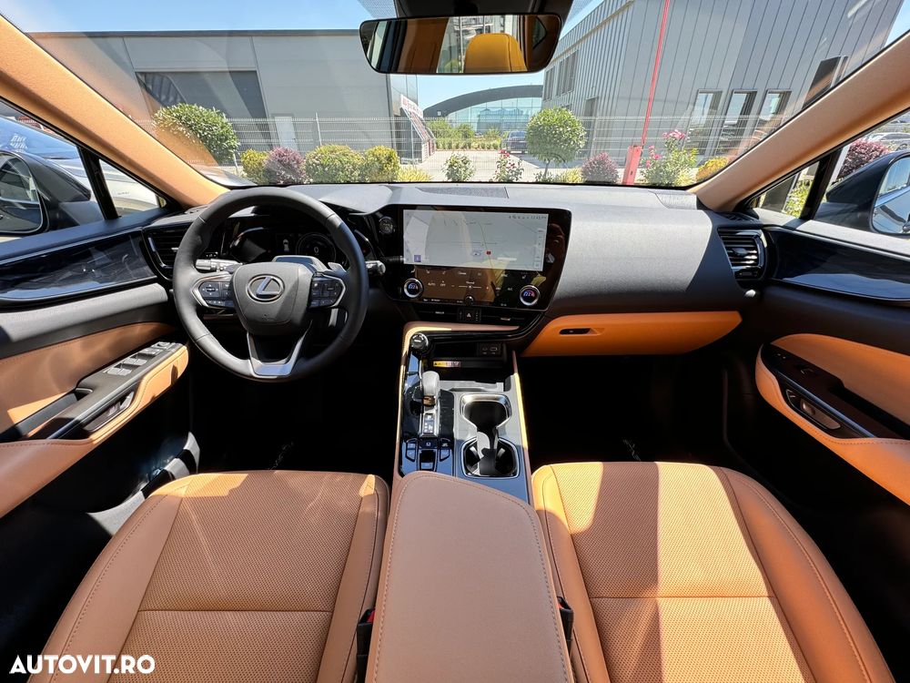 Lexus Seria NX 450h+ AWD CVT PHEV Executive - 23