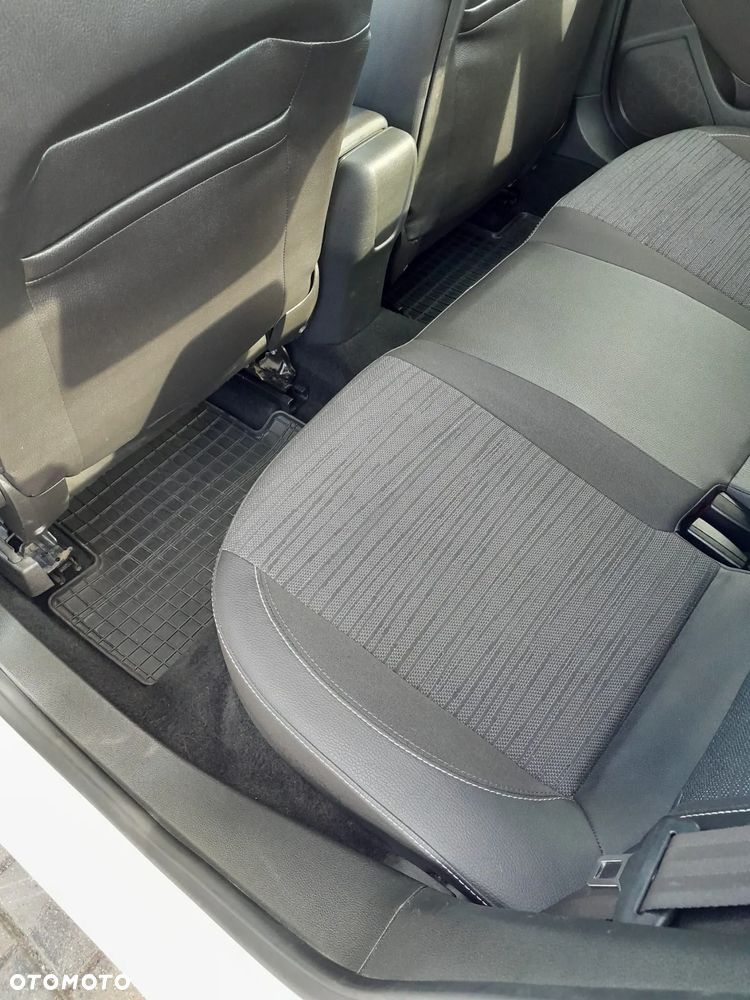 Opel Astra 1.4 T Business EU6 - 22