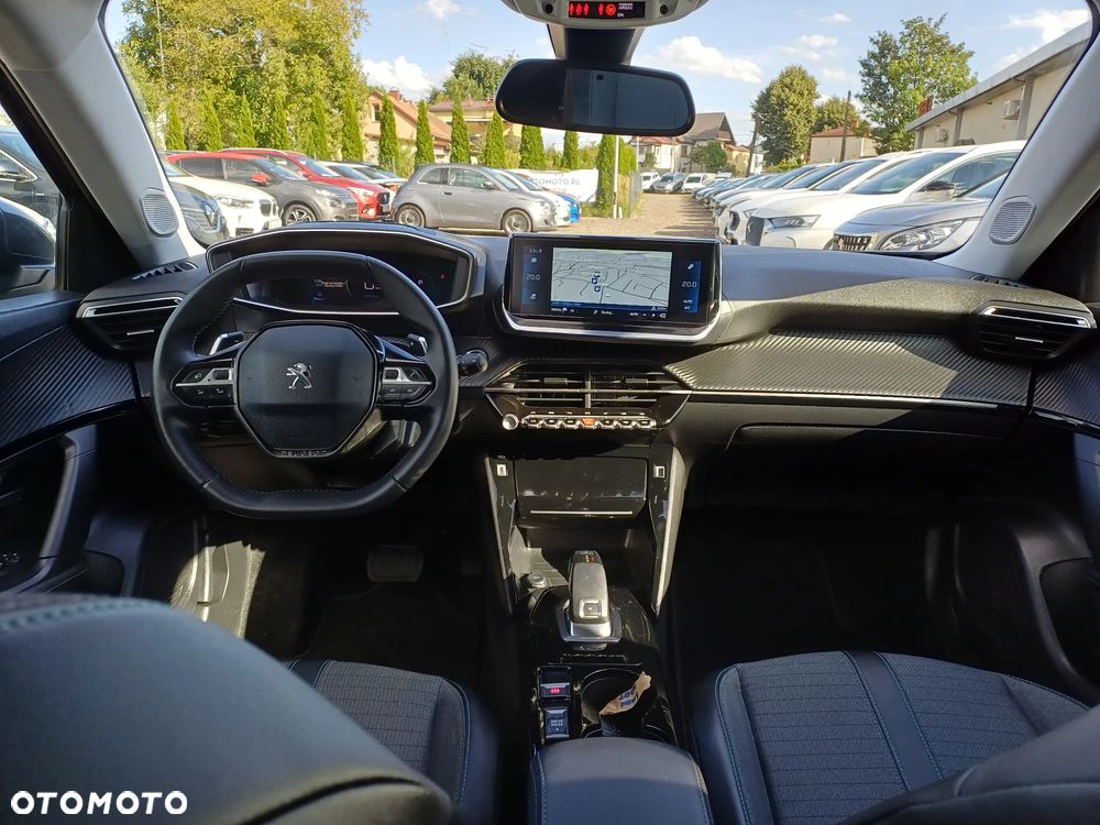 Peugeot 2008 1.2 PureTech Allure Pack S&S EAT8 - 22