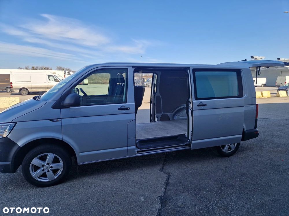 Volkswagen Transporter L2H1 4Motion DSG - 13