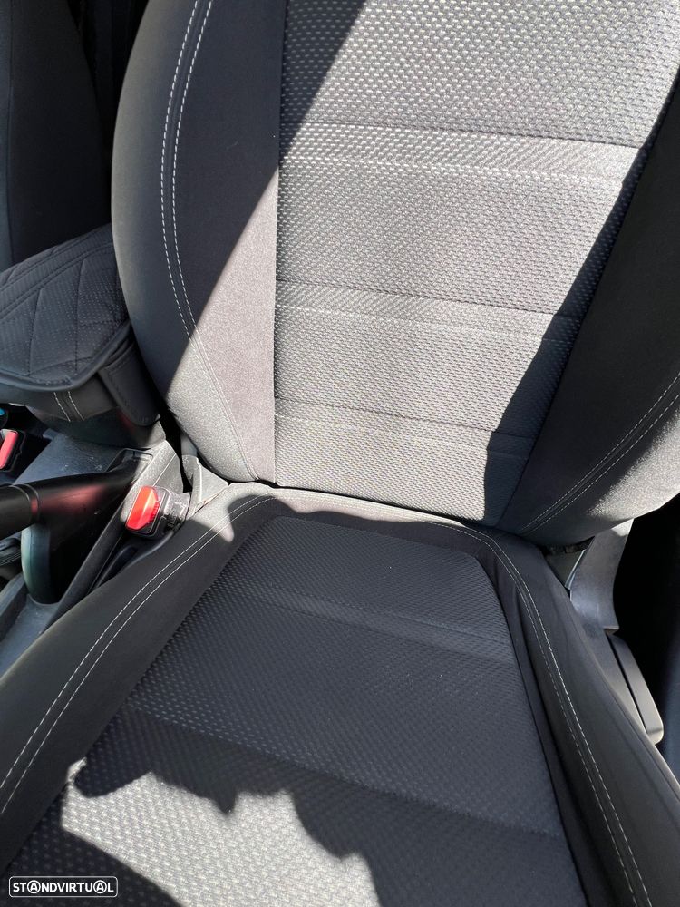 Fiat Tipo Station Wagon 1.3 M-Jet Lounge Tech J17 - 17