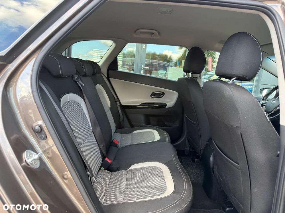 Kia Ceed 1.6 CRDi L - 29