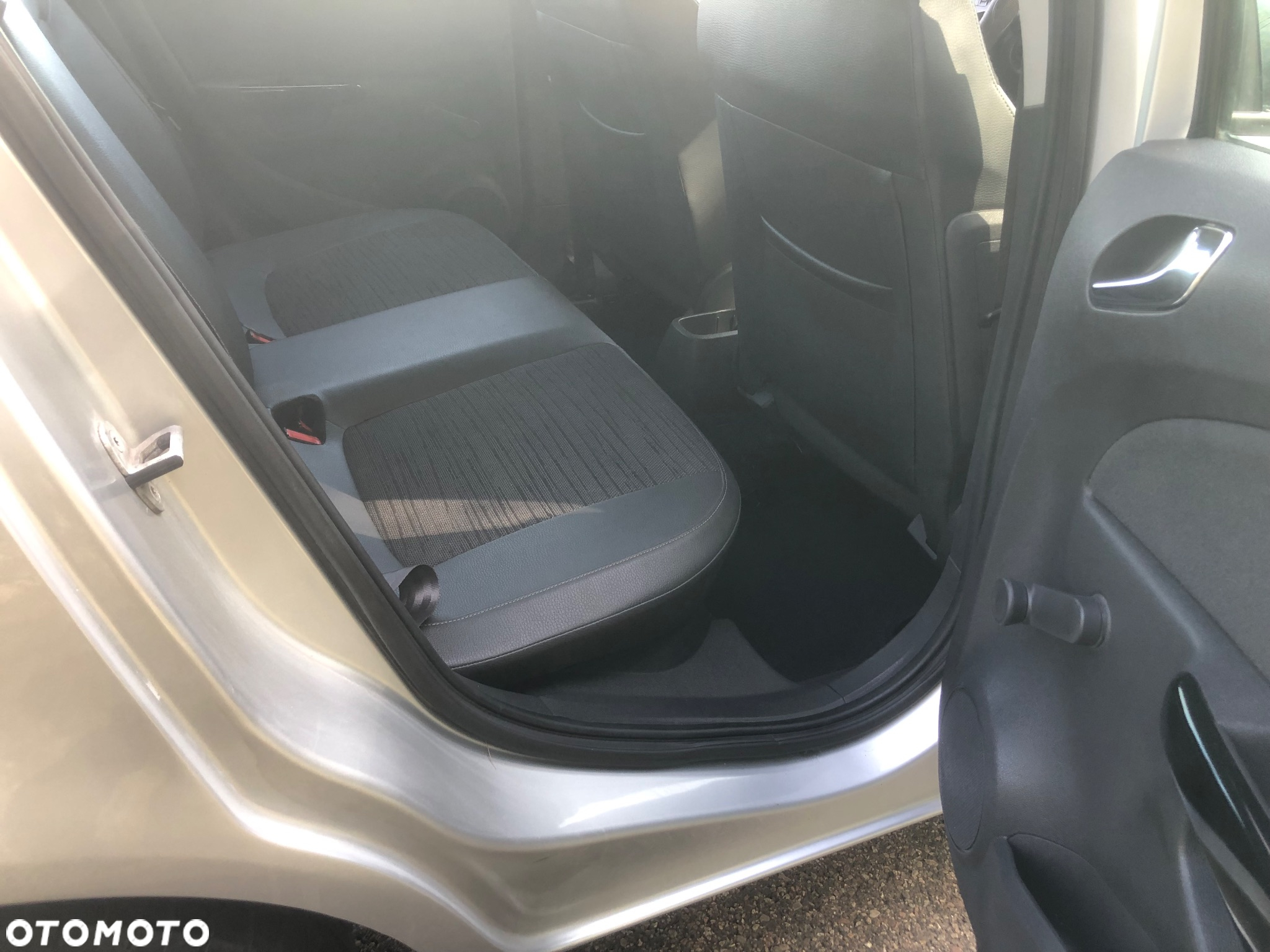 Opel Corsa 1.3 CDTI Color Edition S&S - 10