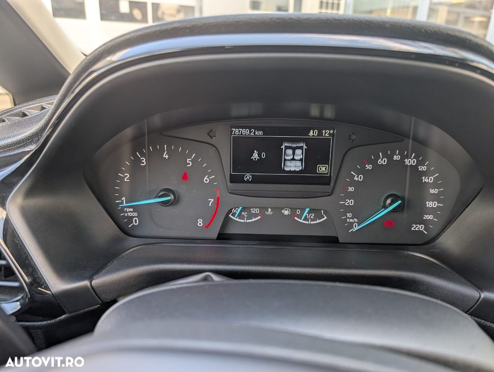 Ford Fiesta 1.0 EcoBoost Trend - 11