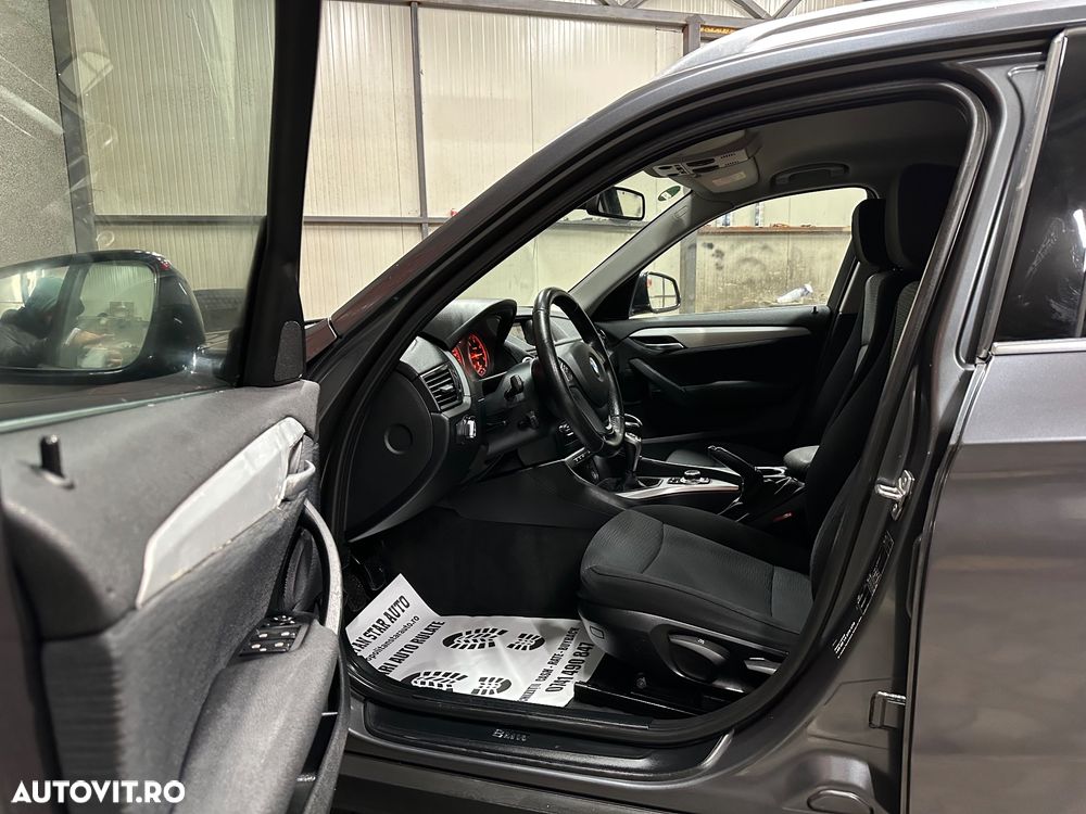 BMW X1 sDrive18d - 11