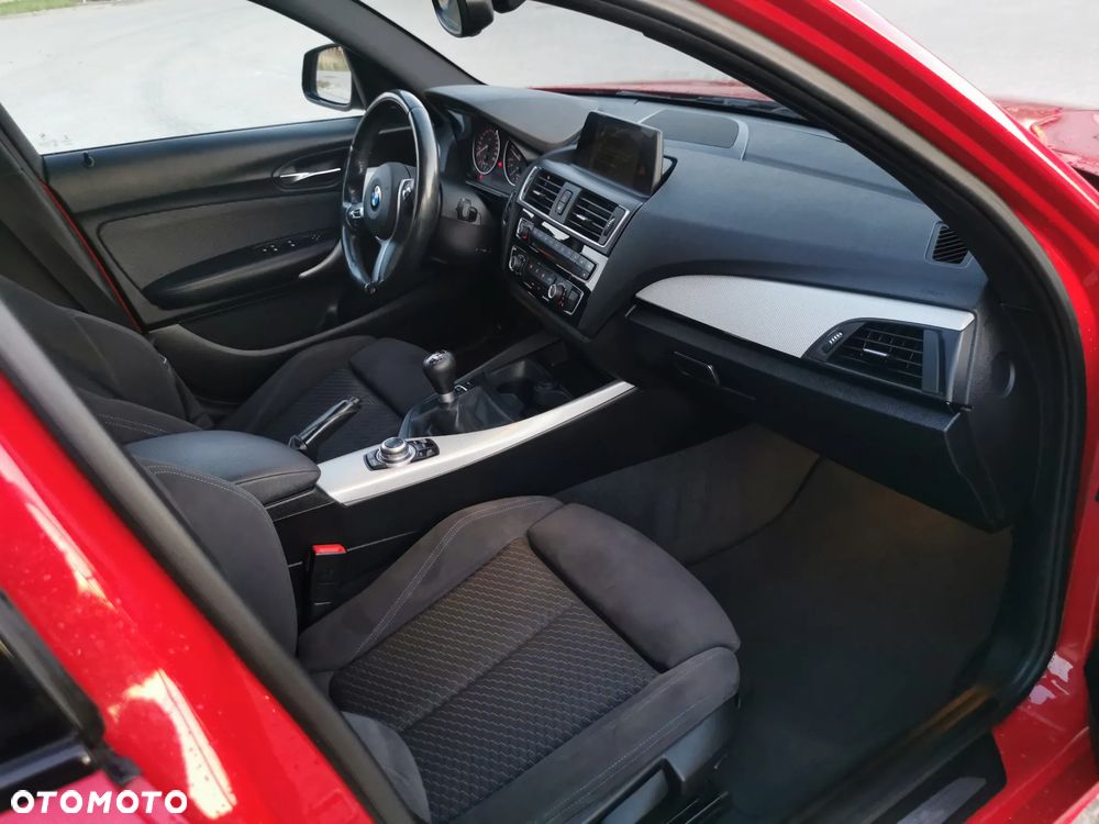 BMW Seria 1 118d Edition M Sport Shadow - 23