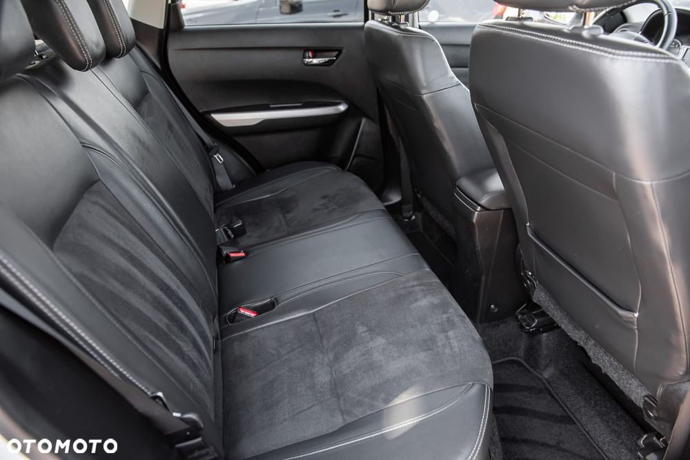 Suzuki Vitara 1.6 (4x4) Allgrip Comfort+ - 30