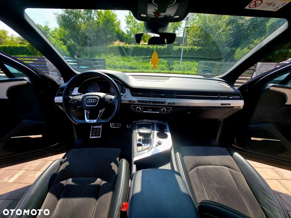 Audi SQ7 - 15
