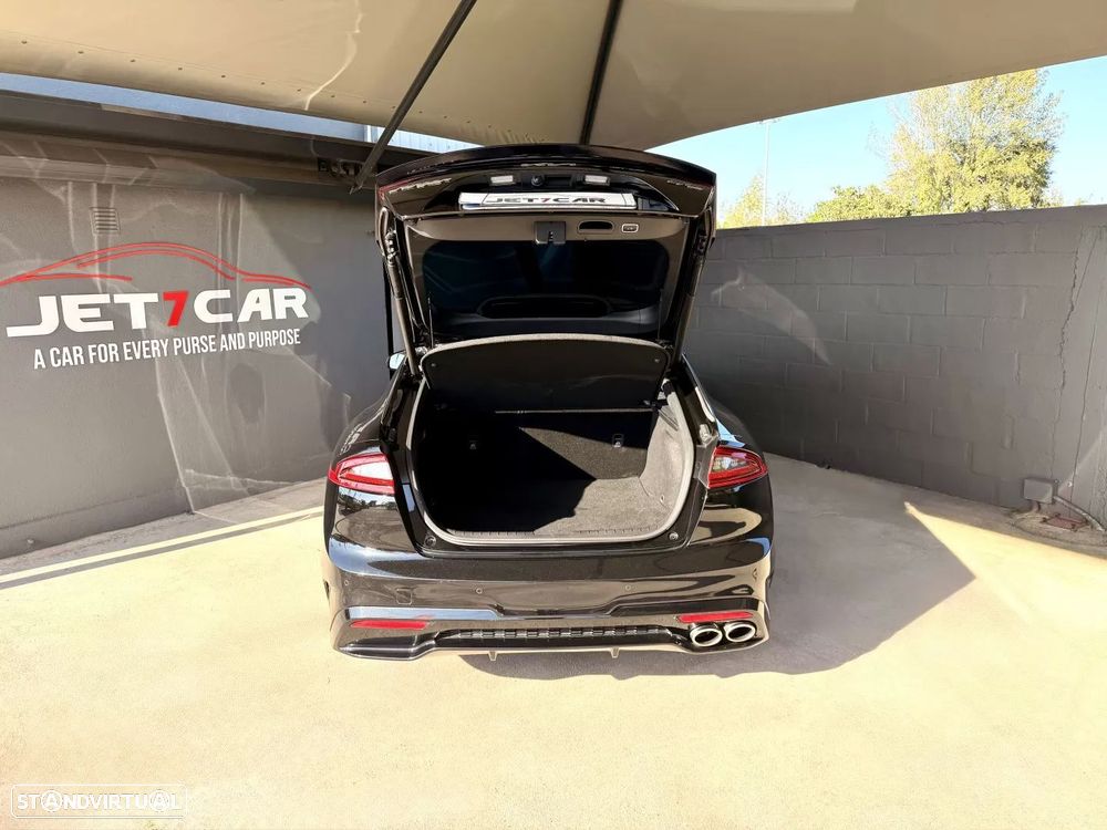 Kia Stinger 2.2 CRDi GT Line - 10