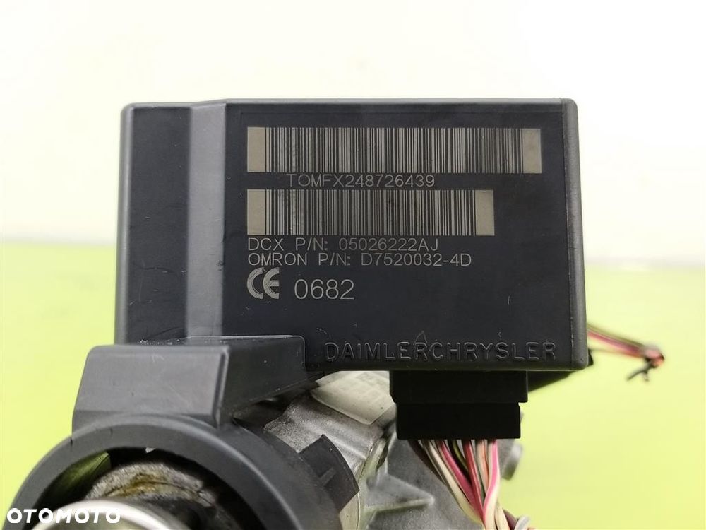 Stacyjka KLUCZYK  Dodge Caliber 2006-2011R 04685719AH TOMFX KPL - 2