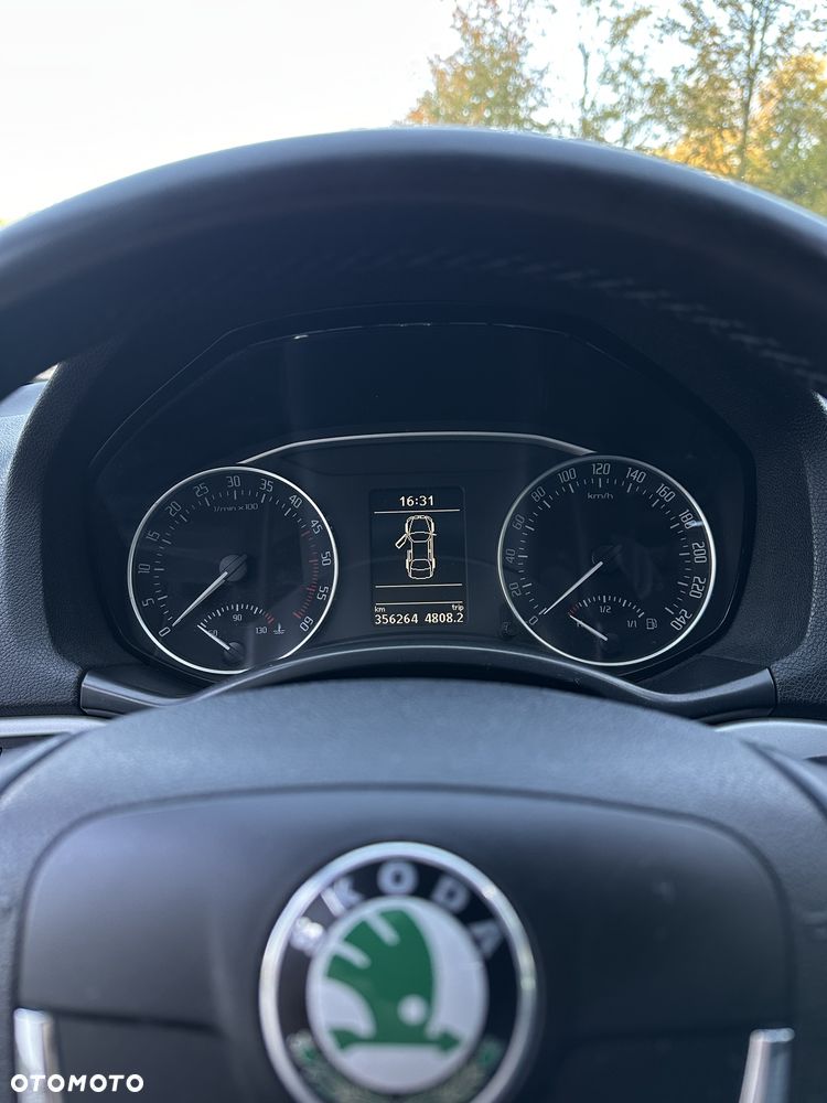 Skoda Octavia - 9