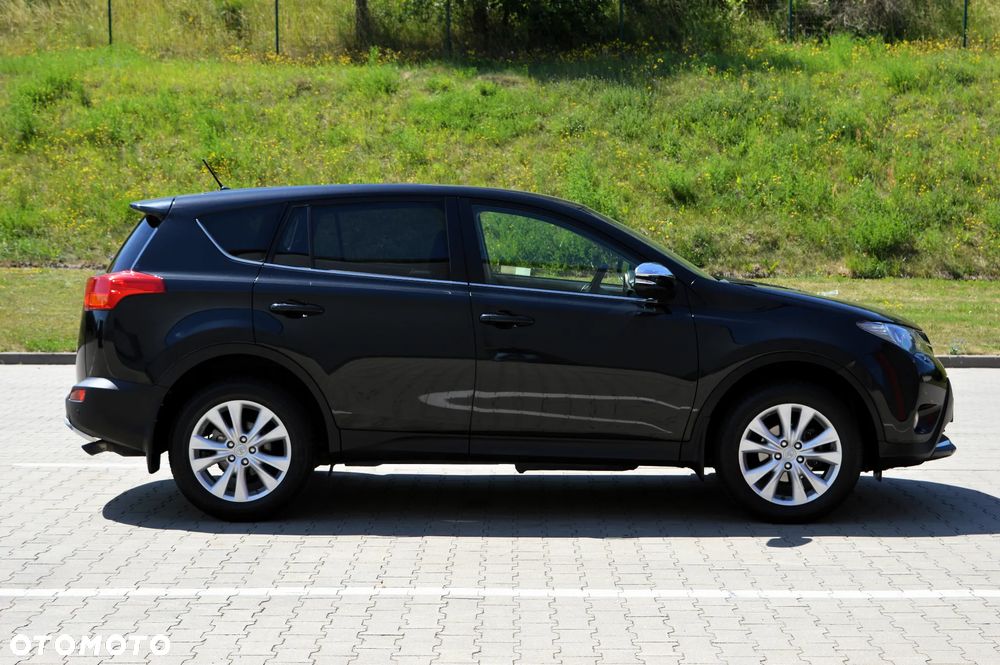 Toyota RAV4 2.2 D-4D Prestige - 27