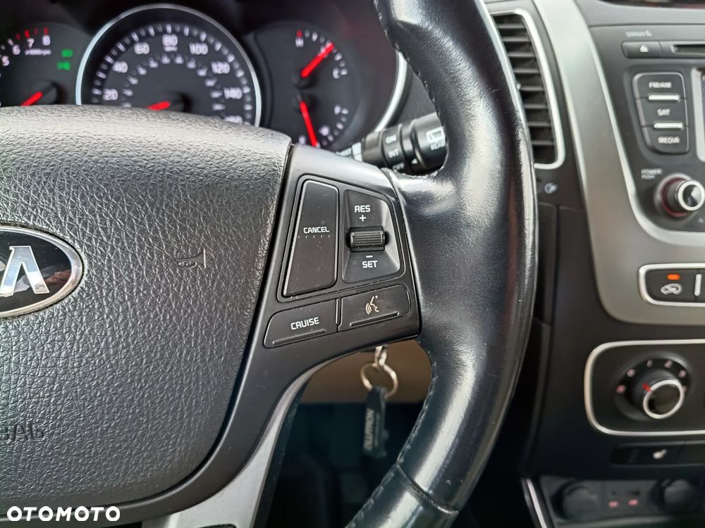Kia Sorento 2.4 GDI L - 18