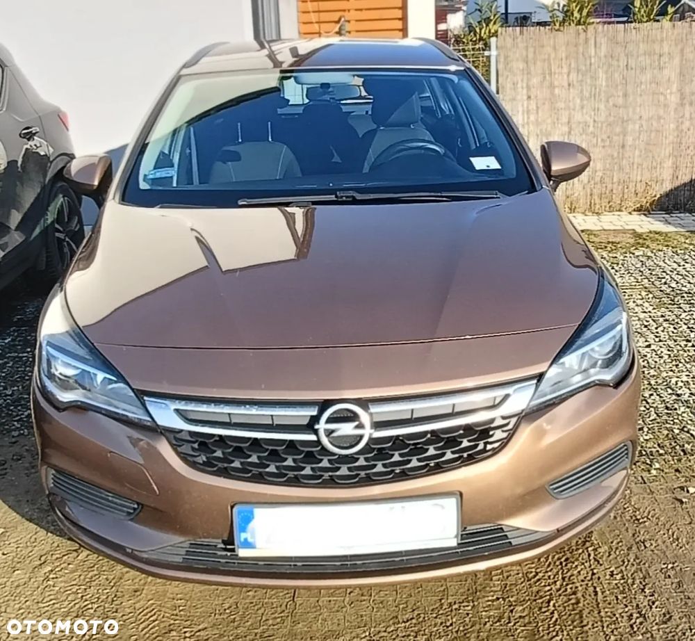 Opel Astra 1.6 CDTI Sport - 10