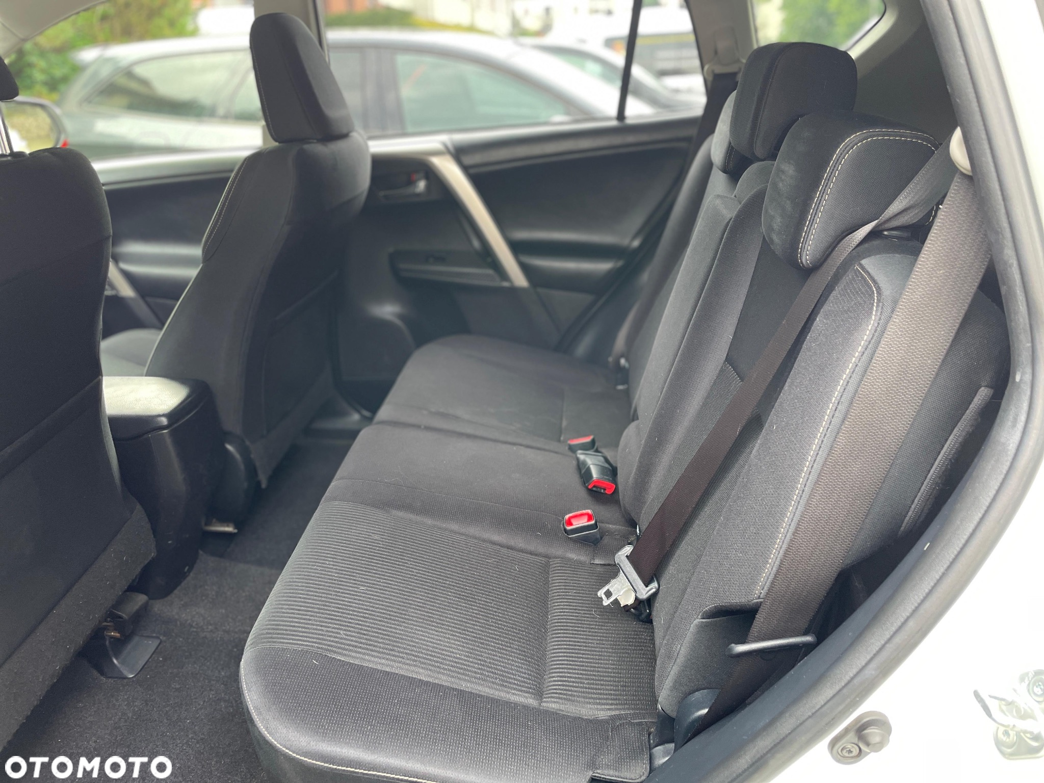 Toyota RAV4 2.0 Premium MS - 14
