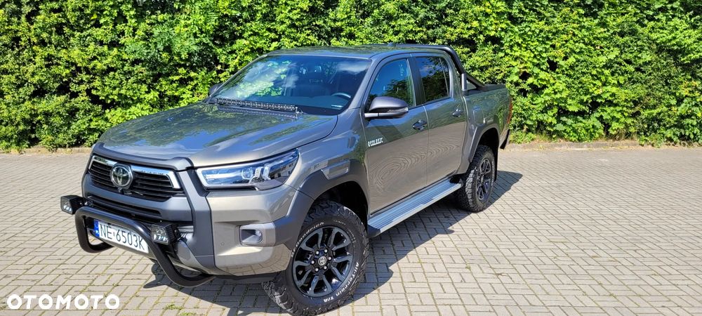 Toyota Hilux 2.8 D-4D Double Cab Invincible 4x4 - 1