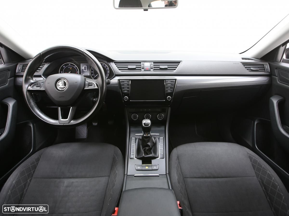 Skoda Superb 1.6 TDI Active - 6