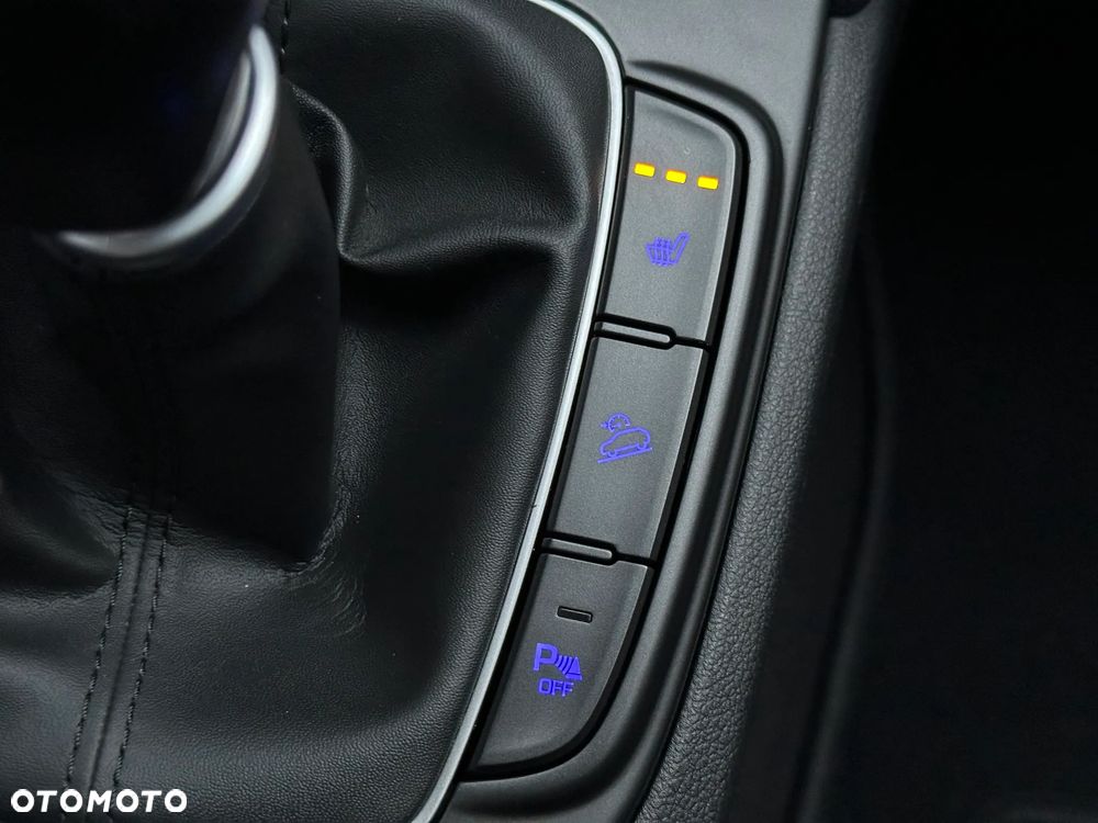 Hyundai Kona - 25