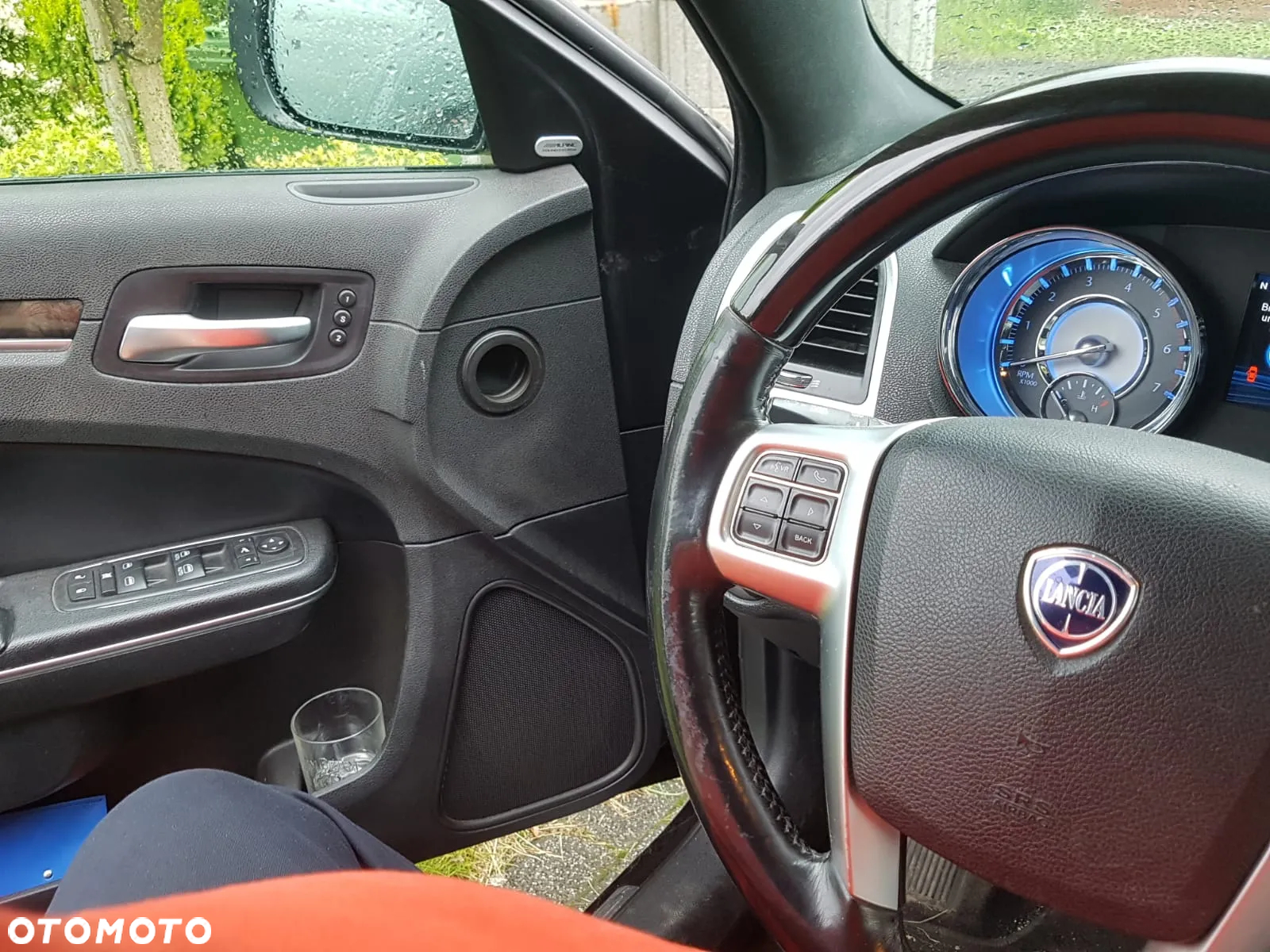 Lancia Thema 3.0CRD Gold - 3