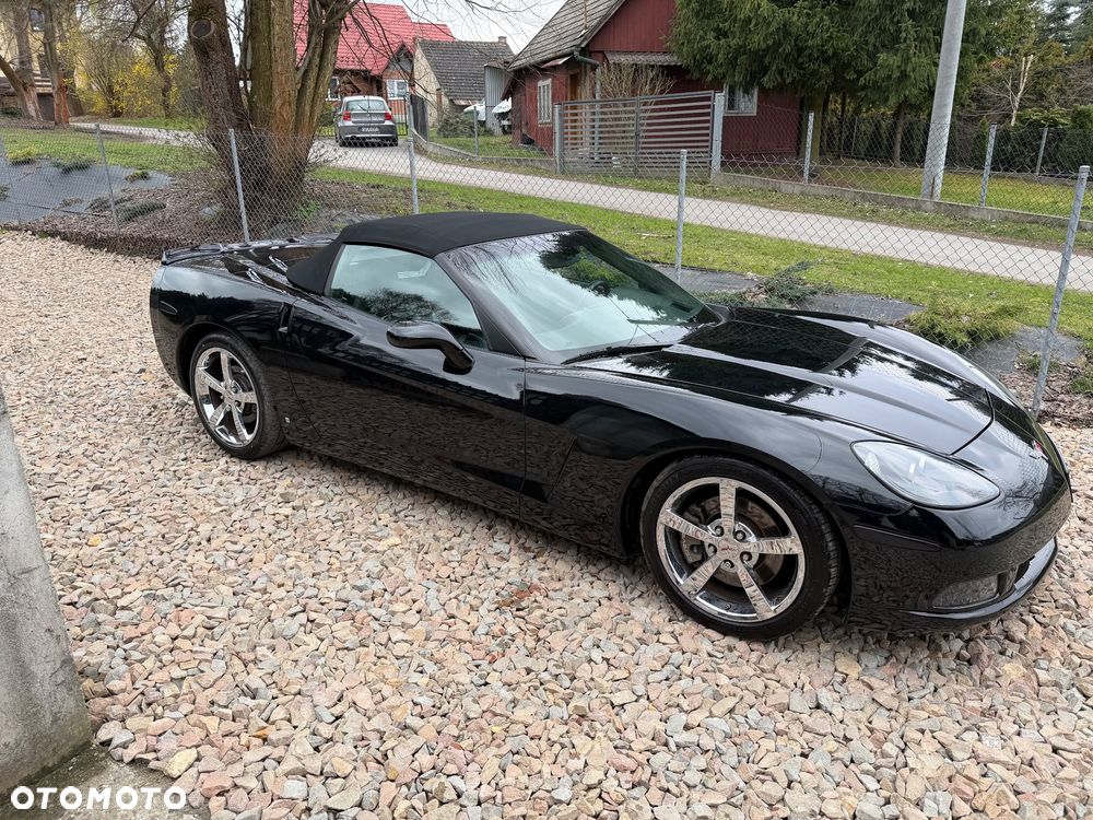 Chevrolet Corvette - 8