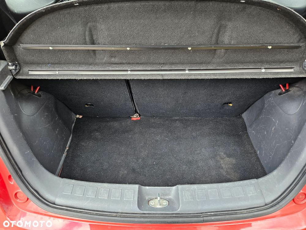 Mitsubishi Colt 1.3 Inform - 25