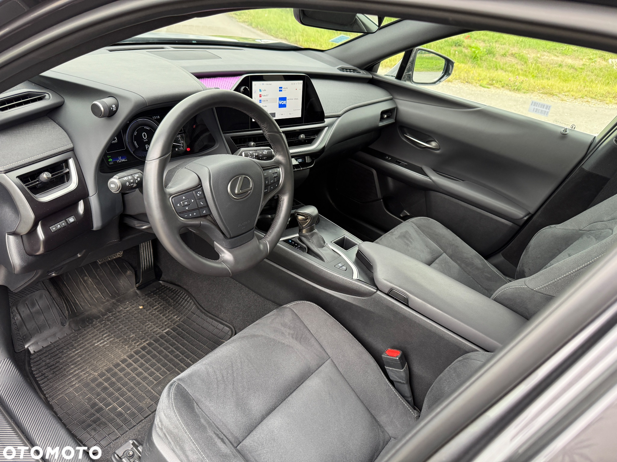 Lexus UX 250h GPF Business 2WD - 34
