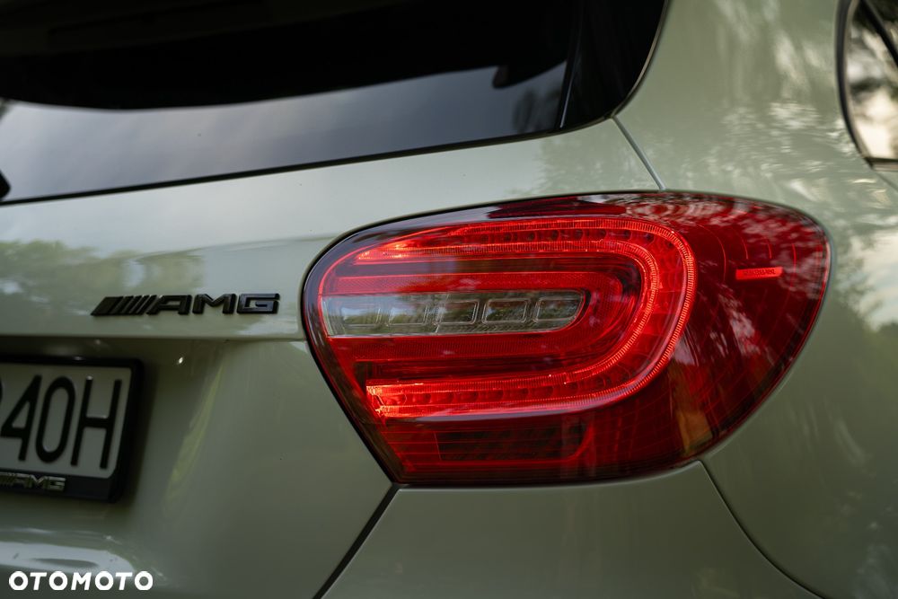Mercedes-Benz Klasa A 180 AMG Line - 21