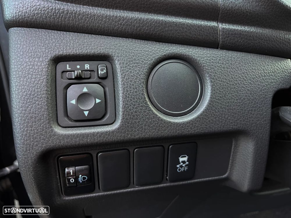 Mitsubishi L200 2.3 DI-D Strakar Space Cab Intense 4WD - 17