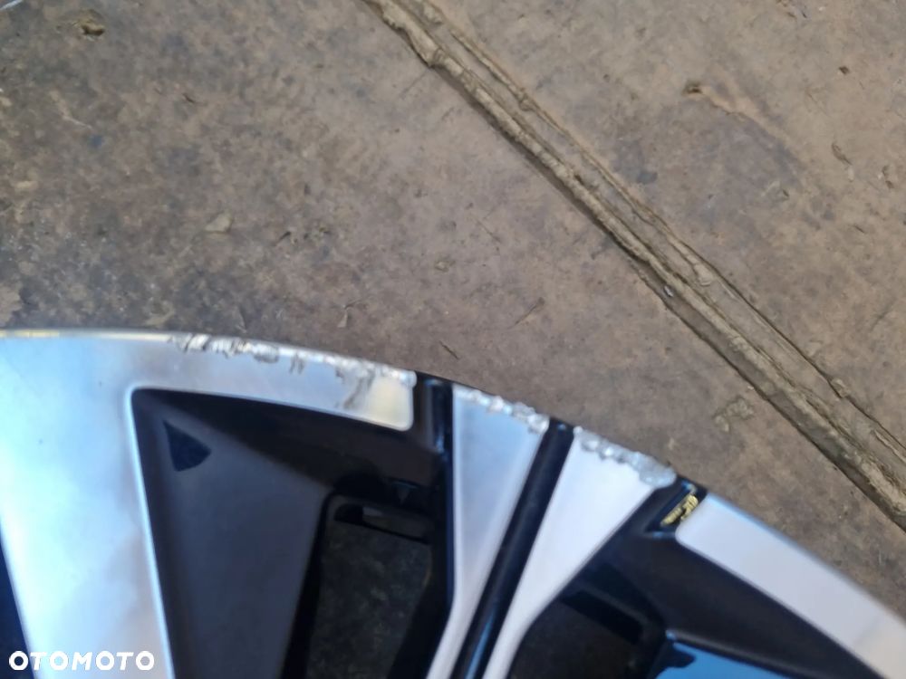 RENAULT AUSTRAL ESPACE V ALUFELGA 8x20 ET40 - 9