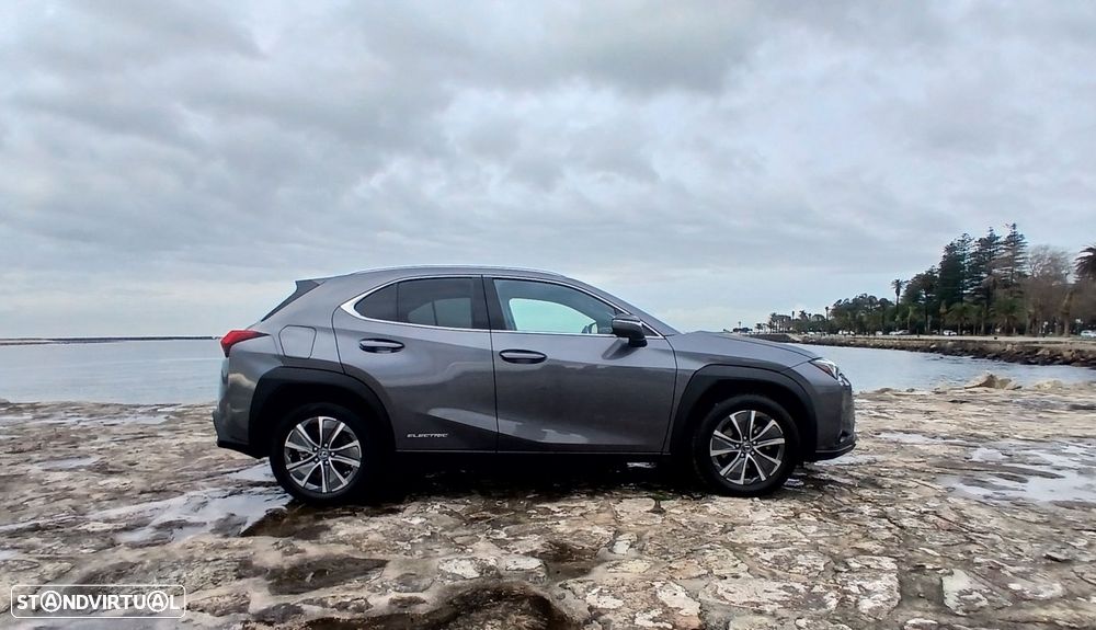 Lexus UX 300e Luxury - 7