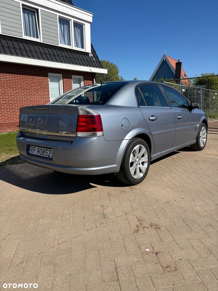 Opel Vectra 1.8 - 6