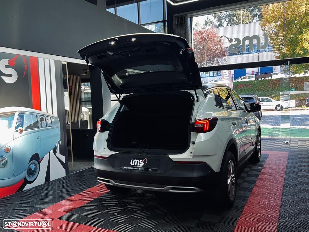 Opel Grandland X 1.2 T Business Edition - 46