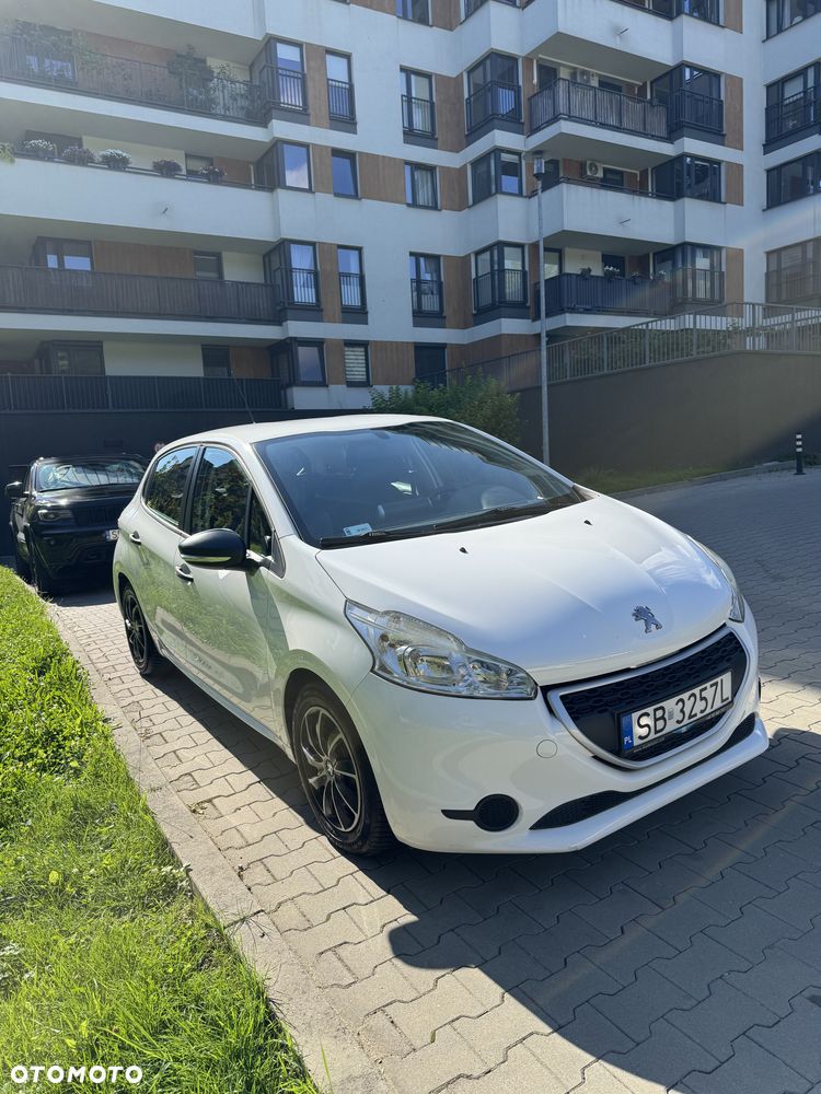 Peugeot 208 - 2
