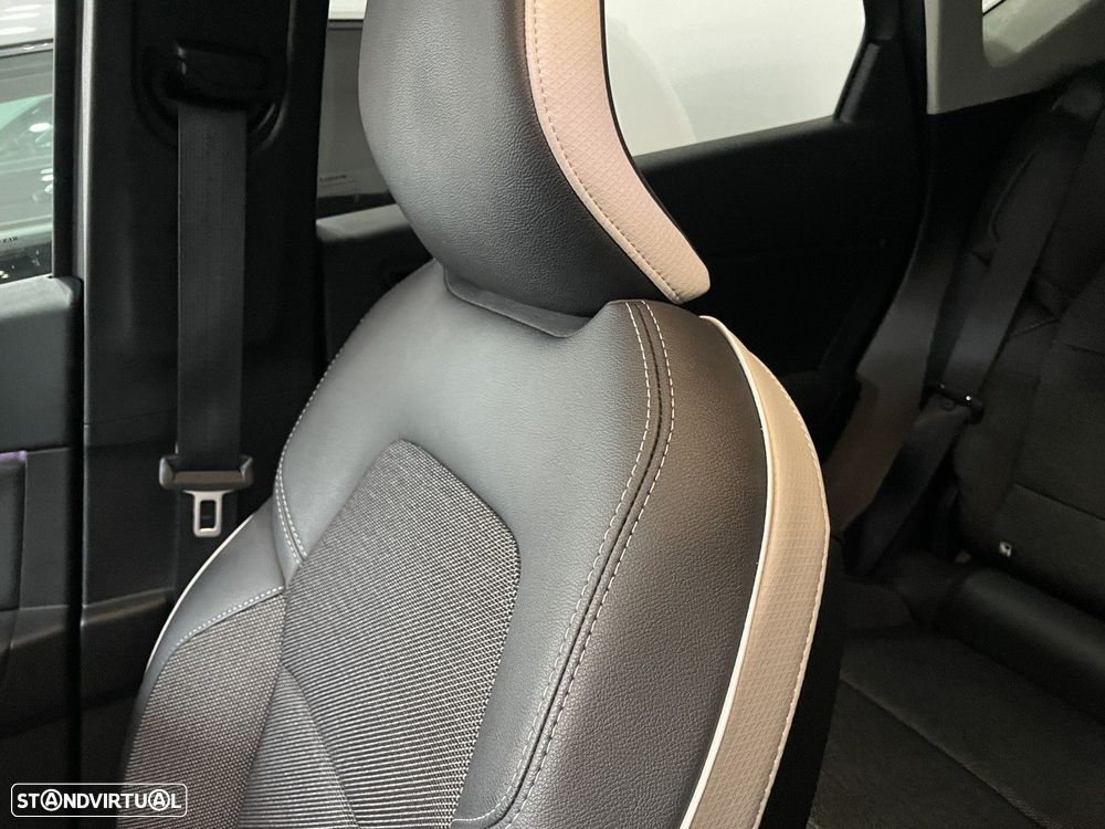 Renault Captur 1.0 TCe Intens - 52